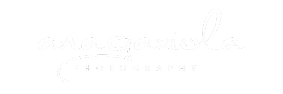 Ana Gaxiola Photography logo